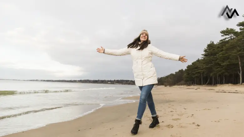 The Art of Letting Go: 10 Simple Ways to Achieve Happiness