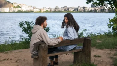 10 Clear Signs You've Lost Connection With Someone—and Why It's Time to Move On