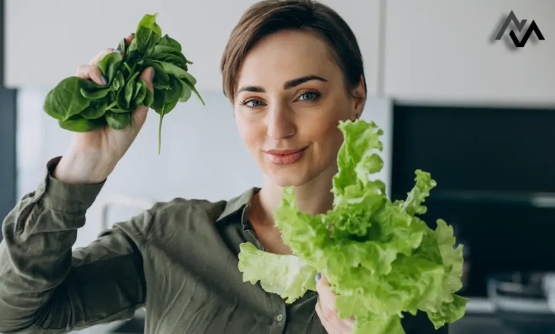 The 10 Essential Nutrients in Spinach That Promote Women's Health