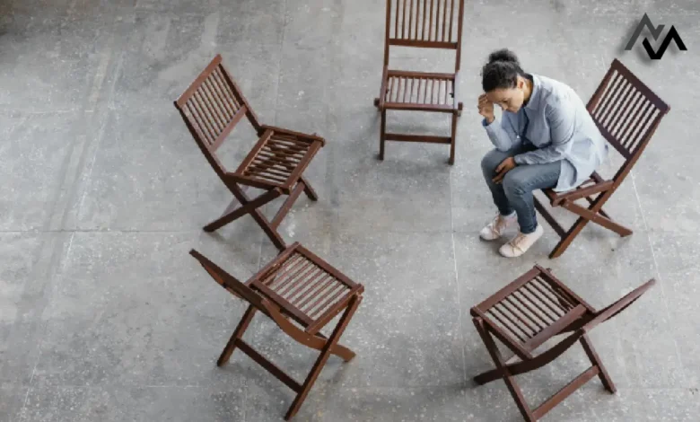 7 Moments When Saying Nothing is the Best Choice, According to Psychology